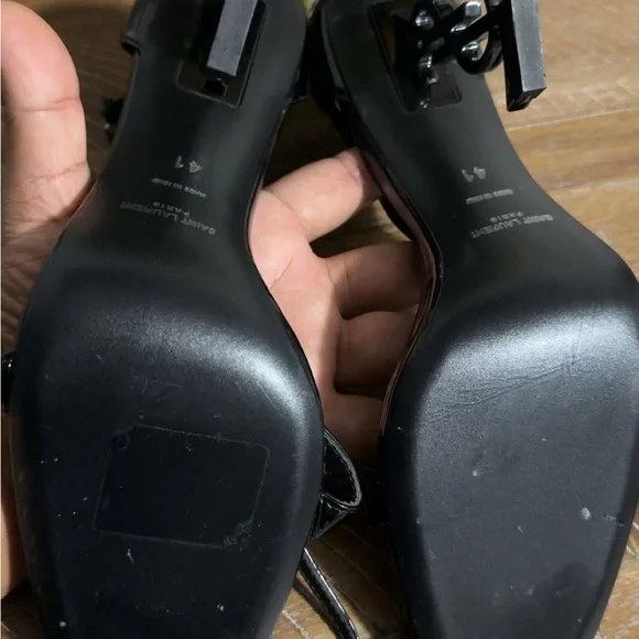 Yves Saint Laurent Black Heels for Elegant Occasions - Picture 9 of 10